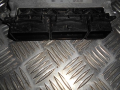 Piece-Calculateur-moteur--7fd9246882efebff7d704dd780aae72573e5fa6ae1cc9a0656fa15b38d124f77.JPG 2