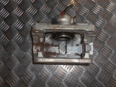 Piece-RENAULT-KANGOO-II-ESSENCE-bd379fa59fe9063268fbab9278e398b94ac069a48420ddf312e5a036b50a90d1.JPG 2