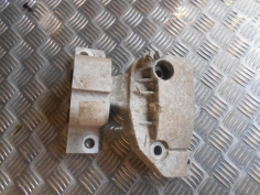 Piece-Support-moteur-droit-RENAULT-KANGOO-II-ESSENCE-5c017be2fac9c14bc8f8b941c3c453f2d404dfc9bc681395d82d48e0a1d032cd.JPG