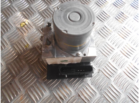 Piece-Bloc-ABS-(freins-anti-blocage)-RENAULT-KANGOO-II-ESSENCE-4d443cd173a59f50e044394722b73dcfda8911d7a54be292d7c60897b65c6e83.JPG Piece-Bloc-ABS-(freins-anti-blocage)-RENAULT-KANGOO-II-ESSENCE-4d443cd173a59f50e044394722b73dcfda8911d7a54be292d7c60897b65c6e83.JPG