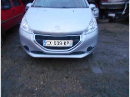 Vehicule-PEUGEOT-208-Access-1-4-2013-f45349ab541b4a764f8274cce4716f51ae52d185ec34ba3fa5b1eeb268e31689.JPG