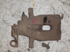Piece-Etrier-arriere-droit-(freinage)-PEUGEOT-PARTNER-PH.2-Diesel-a4e6c90213bdd51f622c0c0509f573c7ec33c216f66a94e2db67dd245bd911a1.JPG 2