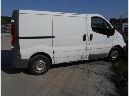 Vehicule-RENAULT-TRAFIC-II-COMBI-PHASE-2-2-2008-567ec3ef915d5133aae86bc694dd23ded323ce2e71140a701b48d21ff2e811e5.JPG