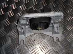 Piece-RENAULT-KANGOO-II-19d0fc4a378eec91b258afcb6f0b461da6d5243fb60f2bf51a933d5b33edaaf9.JPG 2