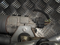 Piece-Mot.-essuie-glace-avant-7701064031-RENAULT-TWINGO-II-Essence-Twingo-1.2i-16V-LEV--75-af7e320d88adecc4c8b6c11fa694b48f0c9b0869b2d77d05d0119217caa60b05.JPG 2