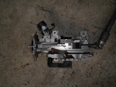 Piece--c5e413ffeeb55bf6e7a281513ed99778575507b0f0445cc281d2445f97accbd5.JPG 2