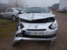 Piece-Ceinture-arriere-gauche-888400034R-RENAULT-FLUENCE-Diesel-700a0c6b56c90b9d258b2b98b422914409292e5c265eb85f5413bcc33731503d.JPG 2