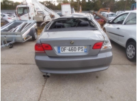 Vehicule-BMW-SERIE-3-E92-E93-SERIE-3-COUPE-E92-330d-3-2007-4b27a573a2860c81647d917d06fc5b5c34ae508f25ced03154d48db2617a1cd1.JPG