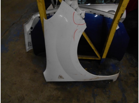 Piece-FEU-RENAULT-KANGOO-II-e98b75be9d21ae466d65e9e9bfad2a02b89d4615578f8af44b3110ca128baf9a.JPG