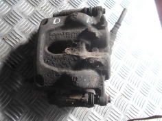 Piece-Etrier-avant-droit-(freinage)-RENAULT-TRAFIC-CHASSIS-CABINE-PHASE-2-Diesel-b1ed5c0efce3df29bc1e3444273359ae288a75e1516f85f9a4a4eb64a2a25621.JPG