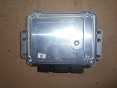 Piece-Calculateur-moteur-CITROEN-C4-Diesel-c7df70dc288602f1b0472f3bb995b27d25548a53b714695ac48a9fcdbbcf56e4.JPG 2