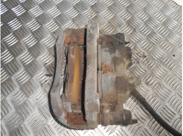 Piece-Etrier-avant-gauche-(freinage)-RENAULT-MASTER-III-BUS-Diesel-818d60614066df4d8ee6827f610219b56bd01accff8c77da7469a6b356debafa.JPG