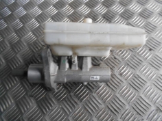 Piece-Maitre-cylindre-(freinage)-RENAULT-MASTER-III-BUS-Diesel-21f48d1f55f5199b301e5159b34e504f7d6d45139ddde7c39bf5331e674698fc.JPG 2