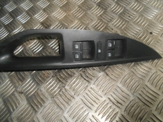Piece-Interrupteur-de-leve-vitre-(Bloc-complet)-SEAT-ALTEA-Freetrack-4WD-Diesel-e66e4e52dadc41ae7f7ec3519b462f7fc928234003db30ddaa6d036e8daa7bc8.JPG