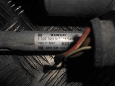 Piece-Mot.-essuie-glace-avant-droit-SEAT-ALTEA-Freetrack-4WD-Diesel-5e5d49160136ec2d3bea36ee7c72ae0dba6488387be1e77ca2c7501e90a74371.JPG 2