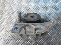 Piece-RENAULT-CLIO-IV-Diesel-1bac4cf44b4506ea52a58d9f658972e4b638bfa0e9841b6a993da2c8ed1c93a3.JPG