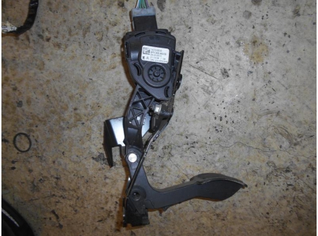 Piece-Potentiometre-de-pedale-de-gaz-daccelerateur-PEUGEOT-807-PHASE-2-Diesel-fcc4cb88b2caa11c4e05852328a580396a0a9929f8f72a856702193640ee1966.JPG