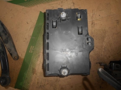 Piece-Cache-batterie-PEUGEOT-308-Diesel-ff0c25b0e5391740ae3d6dba2bb61812bafd5bee47a92f76677b665b3af9bd8d.JPG 2