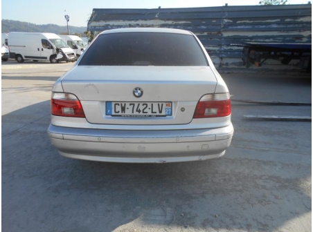 Vehicule-BMW-SERIE-5-(E60)-PHASE-1-2-9-2003-f798250fcb7bee8b55100c5a5c2ebbeb44cbd1769226c264a8d16619e91aa28b.JPG