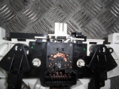 Piece-RENAULT-TWINGO-III-Essence-060cf001a8ae83ad419b1b0386d801ed64f6db05b8aebf3cae457b23e17d0a39.JPG 2