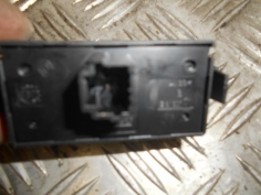 Piece-RENAULT-TWINGO-III-Essence-c656af58c7f3c7ce32f35b245bf4484f42e17b77cd5739b08436d68b5ad8bd8d.JPG 2