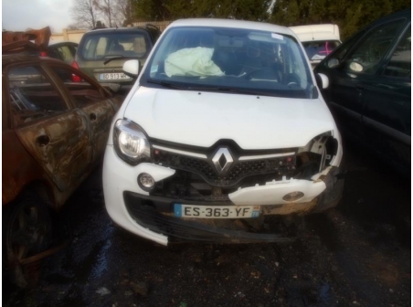 Vehicule-RENAULT-TWINGO-III-1-2017-8a485443f576977aa04c09ddb55b66e52fe81feb4500b601052d9972146878bb.JPG