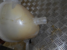 Piece-RENAULT-TWINGO-III-Essence-3f8de79e7698f456c5848df7f12b67fd19edee9d0f28e16d6d9a2fe74663e973.JPG 2