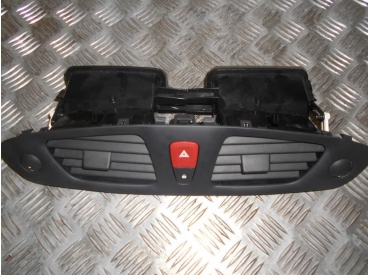 Piece-RENAULT-SCENIC-III-PHASE-1-97301744d44786904663e7670bc48c9aed3396e8f34831152cade0f2c128e9e4.JPG