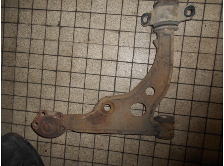 Piece-Triangle-avant-gauche-PEUGEOT-BOXER-FOURGON-TOLE-Diesel-a2bc389083a70cf1e31ad3e91b9e22c18f577cd11a4657892550115e3515f505.JPG