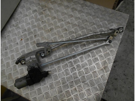 Piece-Mot.-essuie-glace-avant-FORD-FOCUS-C-MAX-C-MAX-2007-C-MAX-2007-Diesel-14a1e361a6e46b0f56d43b21e34c1e1dba64531a86f2af8cf7fed5321b6a1748.JPG