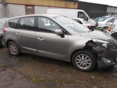 Vehicule-RENAULT-MEGANE-1-9-2010-c056d3fa044197bf571790e4783e67cbfc3676cba92216a19ffb20909ee57024.JPG 2