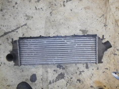 Piece-Echangeur-air-(Intercooler)--ae71f63b9943c0eeefc3e10bd0f6c0903c14e6be85b751e81ca97d34833d75c0.JPG 2