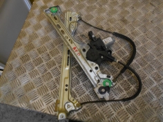 Piece-RENAULT-MEGANE-IV-ESTATE-ESSENCE-1524ca1abeb558828c04ada5d71e30d92205e99997d330680005d371426e6027.JPG 2