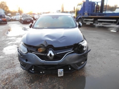 Vehicule-RENAULT-MEGANE-III-CC-PHASE-2-1-5-2018-4f3e72fa0b63392b93fbf8b3aa48c584a84432918b2fd4a1f771cde3cf7e8e26.JPG 2
