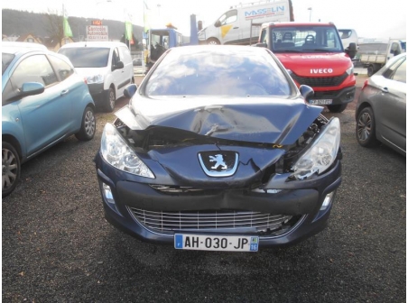 Vehicule-PEUGEOT-308-1-6-2008-085f750ece056cb0e035f76153ee81dd10b44c8a67408f7331b18c814545ac74.JPG