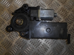 Piece-RENAULT-SCENIC-III-efcabb51ed8d73a69bfcd6b2b05dca2923e6ab2b3cd8cfb3818aaac6dbe2d68b.JPG