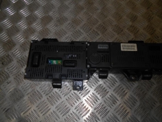 Piece-RENAULT-SCENIC-III-ec5285bd55268a97eb044d1b071215953cab4af40d69efd1cd2fddb8565c7e27.JPG 2