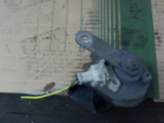 Piece-Avertisseur-Klaxon-PEUGEOT-607-Diesel-5a6e7d9aeda5d0dc5d8957011440b2885de48afad75203f1e68a6351b9c0588a.jpg 2