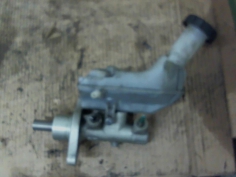 Piece-Maitre-cylindre-(freinage)-RENAULT-CLIO-III-PHASE-1-Diesel-5ce6e637a3421ad106622d7532e58fd2320db579b1d6a6ef1d115bc96ab90b86.jpg