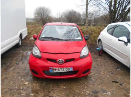 Vehicule-TOYOTA-AYGO-PHASE-2-Limited-Edition-1-2010-7f5e816b37e189b902d70c4e02eee955b42ef90d2dc72ee57b0016ca65074cfd.JPG