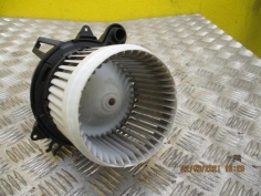 Piece-Ventilateur-chauffage-RENAULT-CLIO-IV-ESTATE-Diesel-f6963399da56a0c7b53667db8d7a27779e19f0befaf5162bcb8027f7c9acd77a.JPG 2