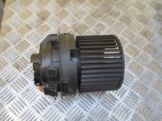 Piece-RENAULT-CLIO-IV-a2e0c76f945c8658384d48e3bcf1e1401801ceab5b6b7b7d7574f2fdf1d80aa0.JPG 2