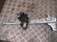 Piece--51bd16c8013209f35f6517848958dfb22620b3920a3dc1a45472e703fbc1f81d.JPG 2