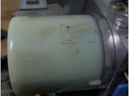 Piece-Moteur-de-capote--59e26aa7460198b6d1681f531d80febe4026e15913d0f8cc55ee04ecc9f79f52.jpg