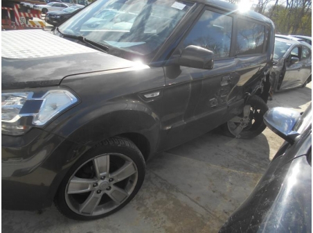 Vehicule-KIA-SOUL-1-6-2009-bbbbe8d2deec0dc0dc628150e1d1cfe3dfc487a2190d66775c9a6eb215fde14d.JPG