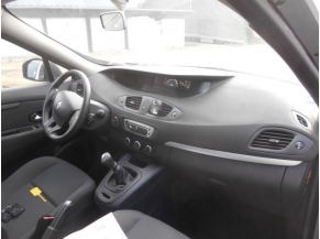 Vehicule-RENAULT-MEGANE-1-5-2012-7f2aba8e6af7bb39cb0feafbea43d37b60a88c019263f73613fd7aa3c62a2aef.JPG 2