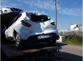 Vehicule-RENAULT-CLIO-IV-2017-2909a4f0d3d4b5f5150b570c3cd9df767a62ecf03a90788b9170425ca10d97bb.jpg 2