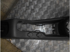 Piece--03e48a545cc0c0999db2a6372b08d773902c5993f8af558f41ab8e1db8bfea1a.JPG 2