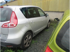 Vehicule-RENAULT-MEGANE-Dynamique-1-5-2011-4a851887d999fcd0512142d7d60f9a7918daa454164cfaae06c6d1ac85111187.JPG 2