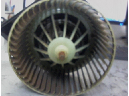 Piece-Ventilateur-chauffage--396536b074b3b56370160f58150379935a991f4859dbaef1605c16c82739a4dc.jpg